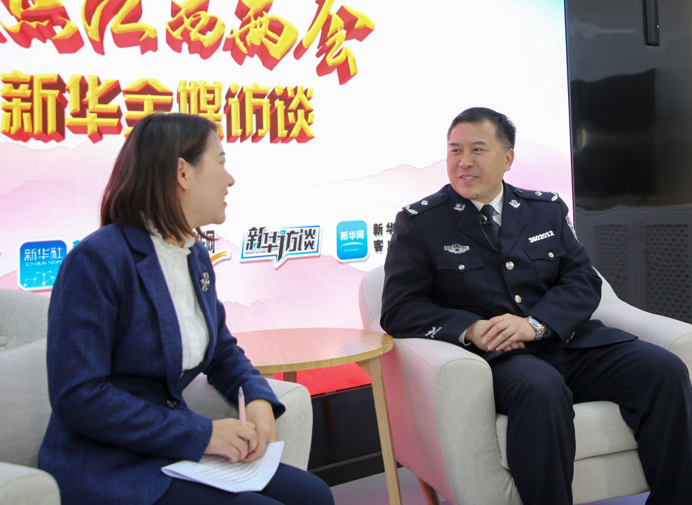 江西省监狱管理局党委委员,副局长吴建忠做客"新华全媒访谈"