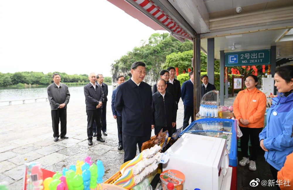 习近平：希望民营企业放心大胆发展