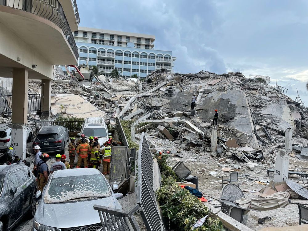 全球连线 | 国际救援专家很遗憾：美国佛州塌楼搜救“浪费太多时间”