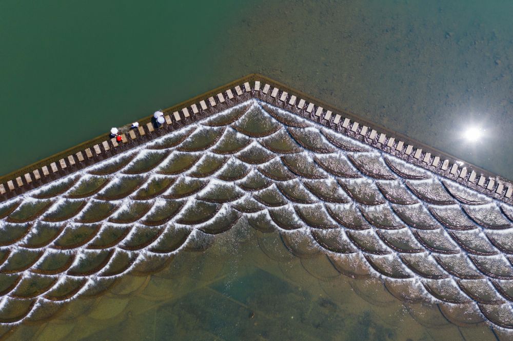 空中俯瞰湖源乡龙鳞坝(9月2日摄,无人机照片).