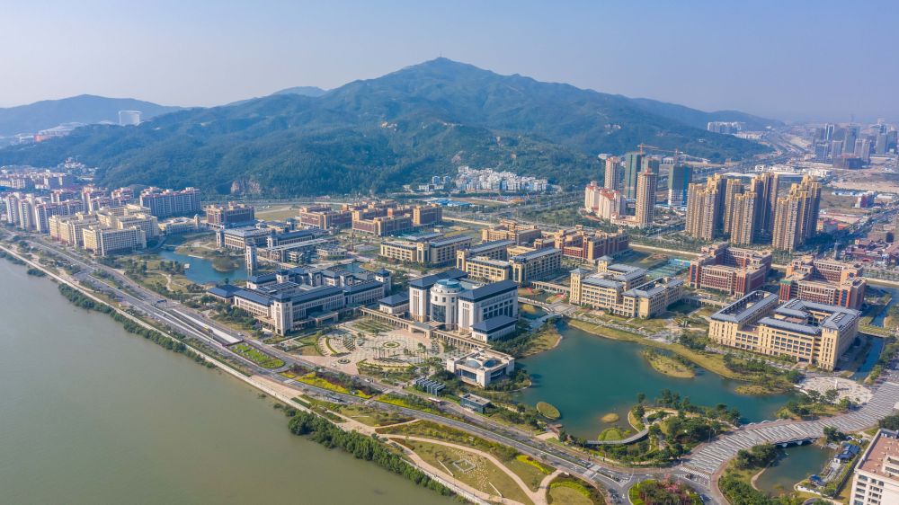 澳门大学横琴校区(无人机照片).新华社记者张金加摄