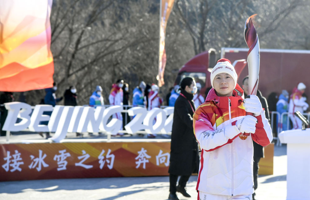 北京冬奥会｜北京冬奥会火炬在八达岭长城传递