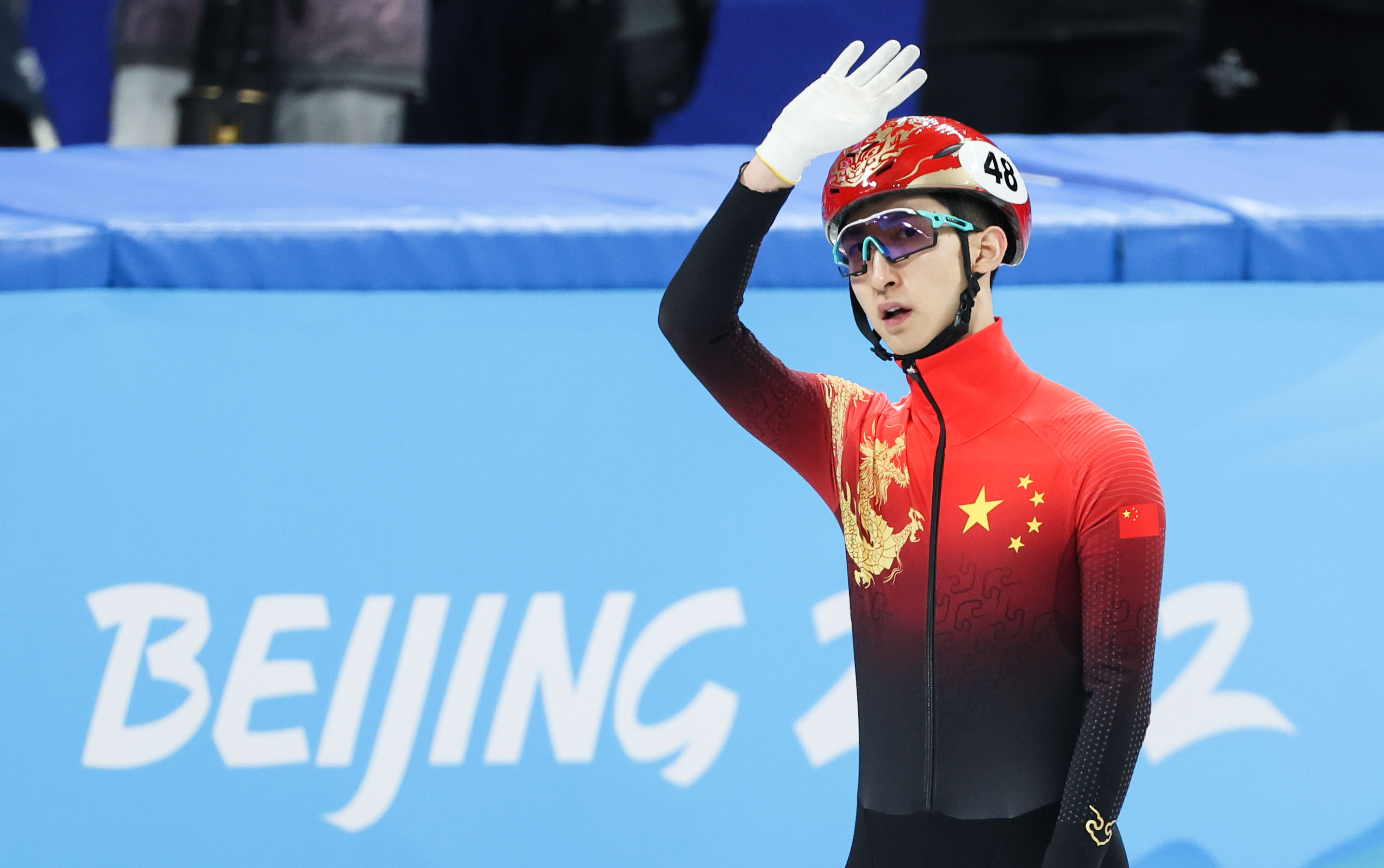 武大靖2022北京冬奥会图片